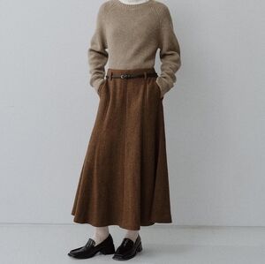 MOHAN Wool Maxi skirt